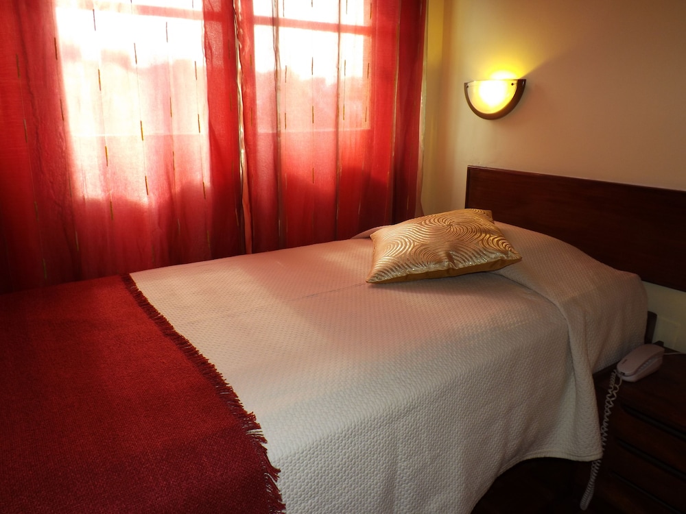 Standard Room photo 3