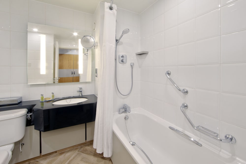 Family Room, 2 Queen Beds - Photo 4