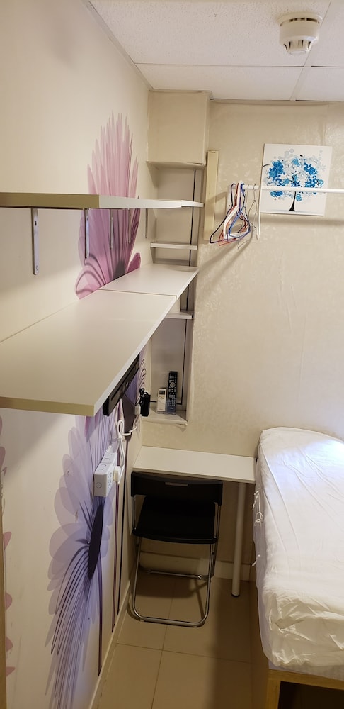 Standard Double Room, 1 Double Bed, Private Bathroom, City View photo 3