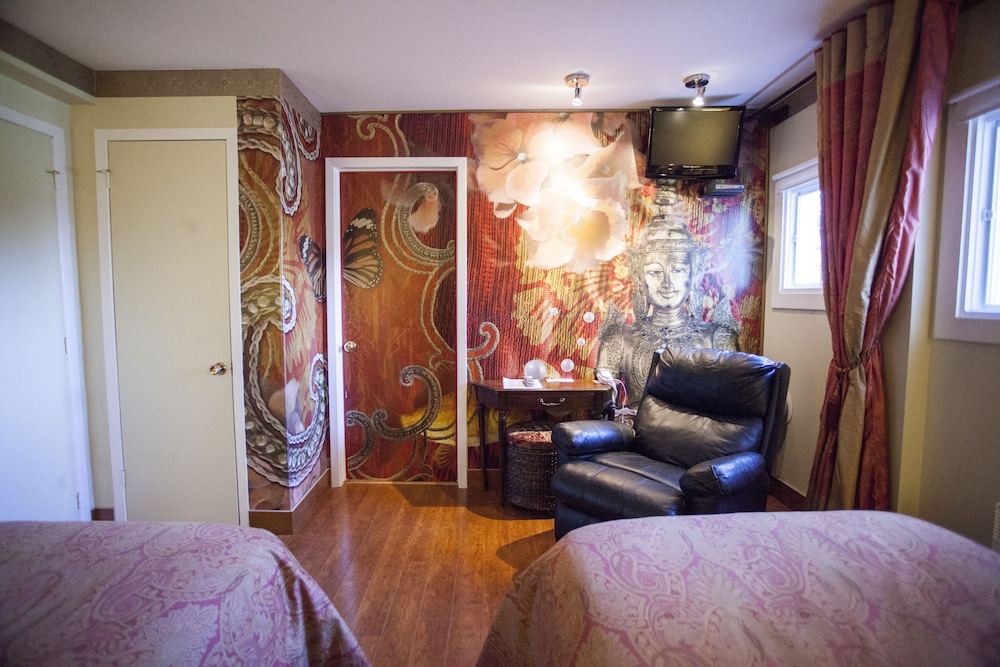 Classic Room, 1 Queen Bed (Marrakech) photo 2