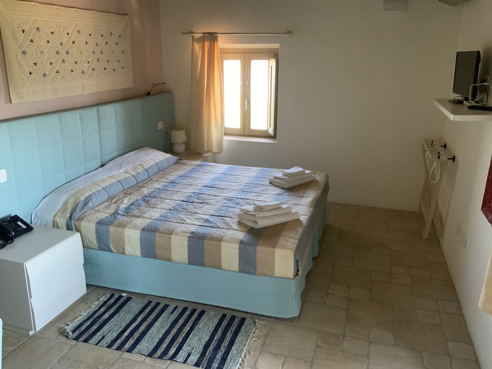 Superior Double or Twin Room, Lake View