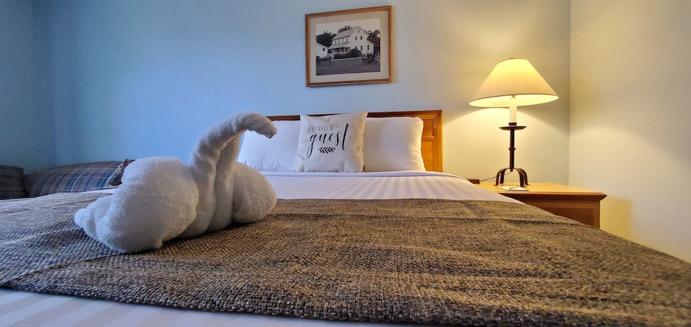 Deluxe Double Room, 1 Queen Bed, Accessible, Ground Floor photo 3