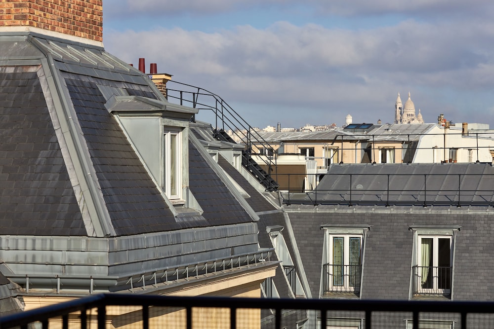 Parisian Suite Parisian Suite