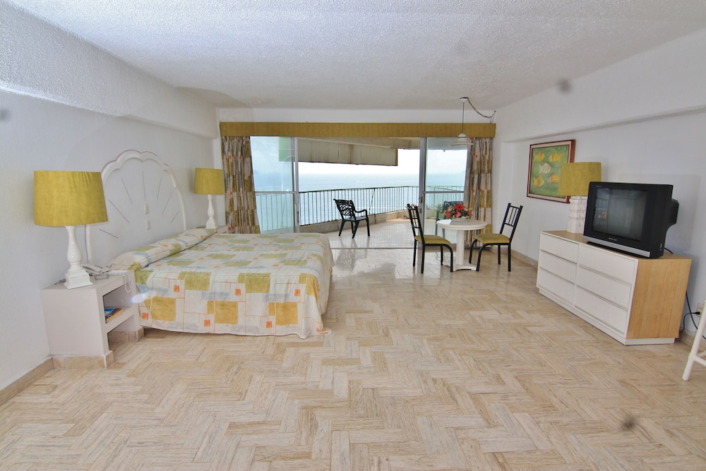 Standard Room photo 3