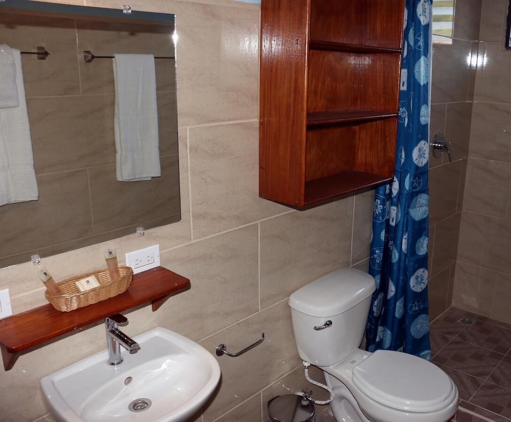 Comfort Room photo 3