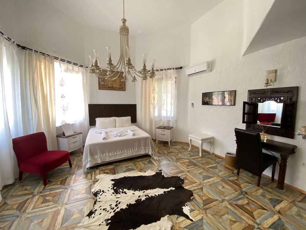 Superior Deluxe Room
