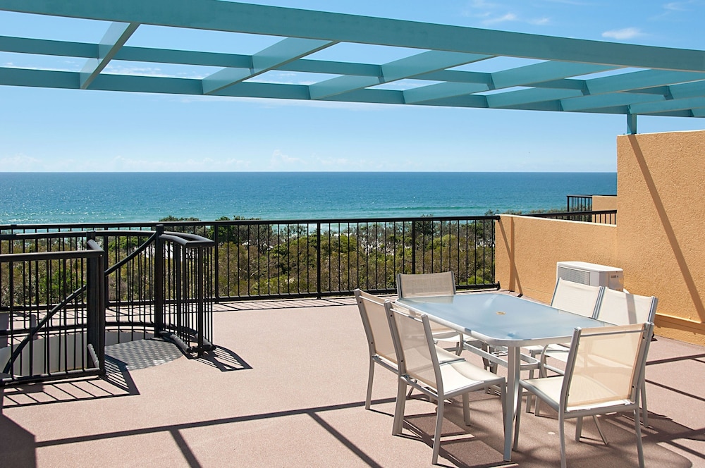 2 Bedroom Roof Top Apartment