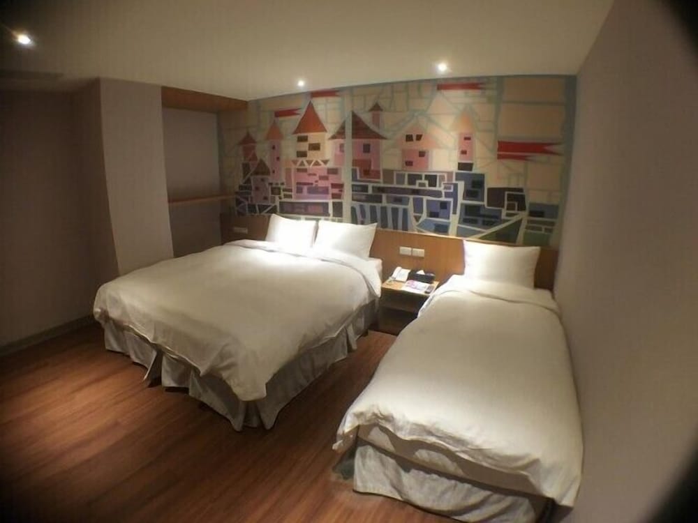 Standard Triple Room photo 3