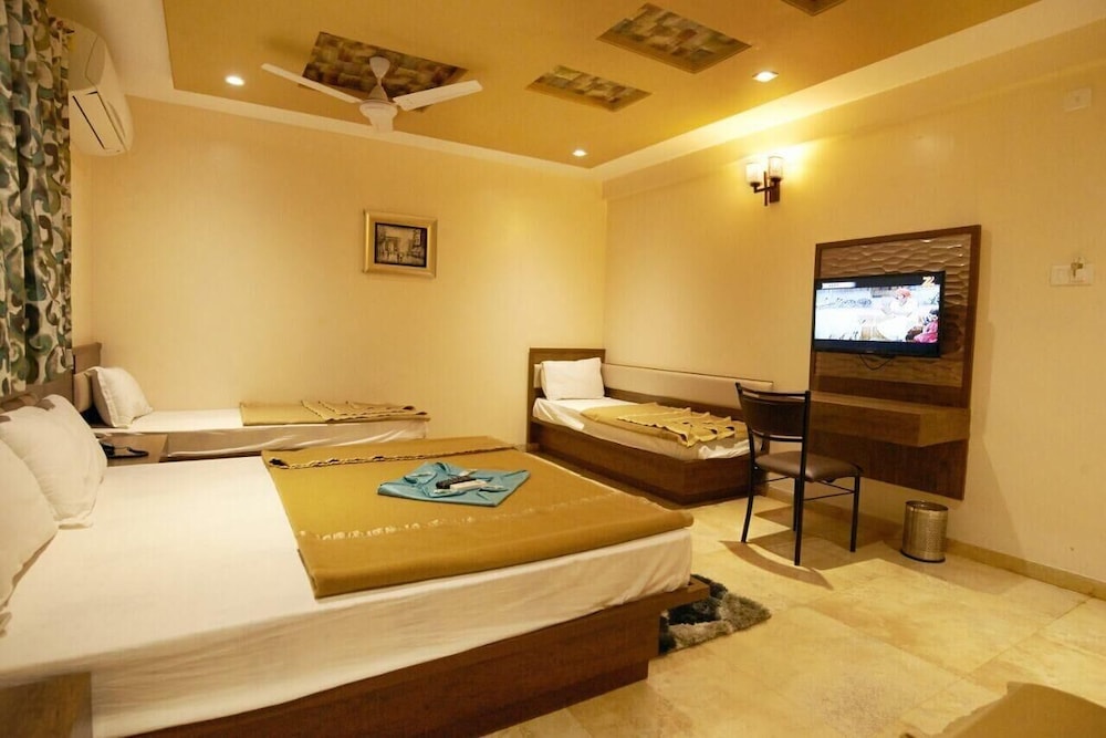 Basic Quadruple Room photo 1