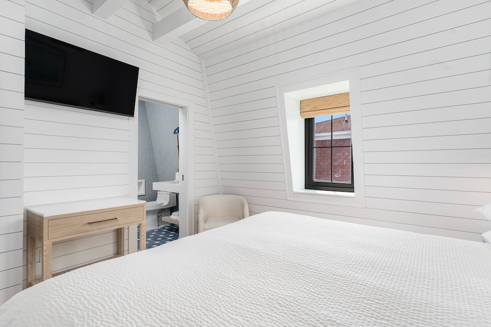 Standard Room photo 3