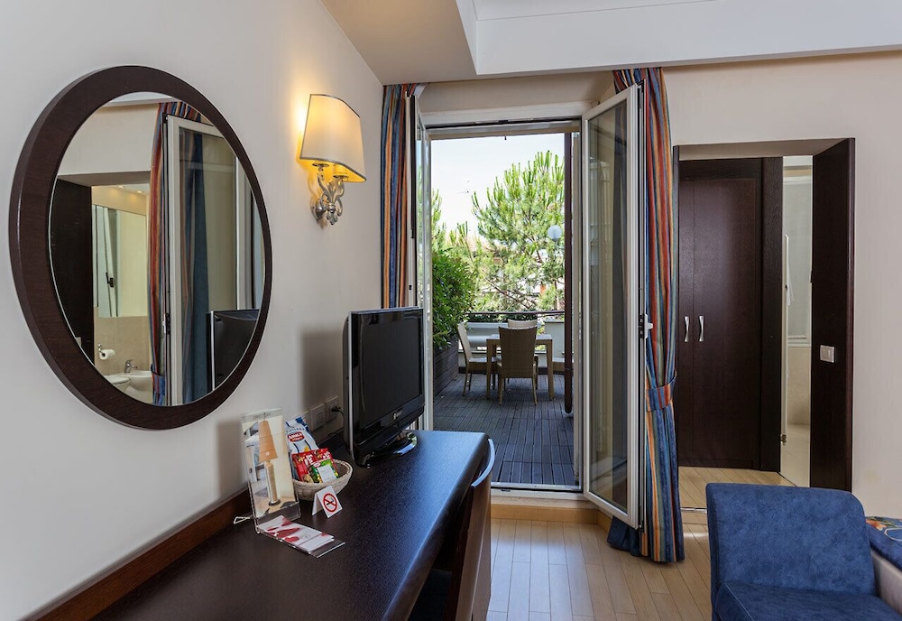 Comfort Triple Room photo 3