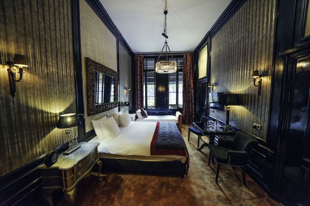 Deluxe Triple Room (Special) thumbnail 6