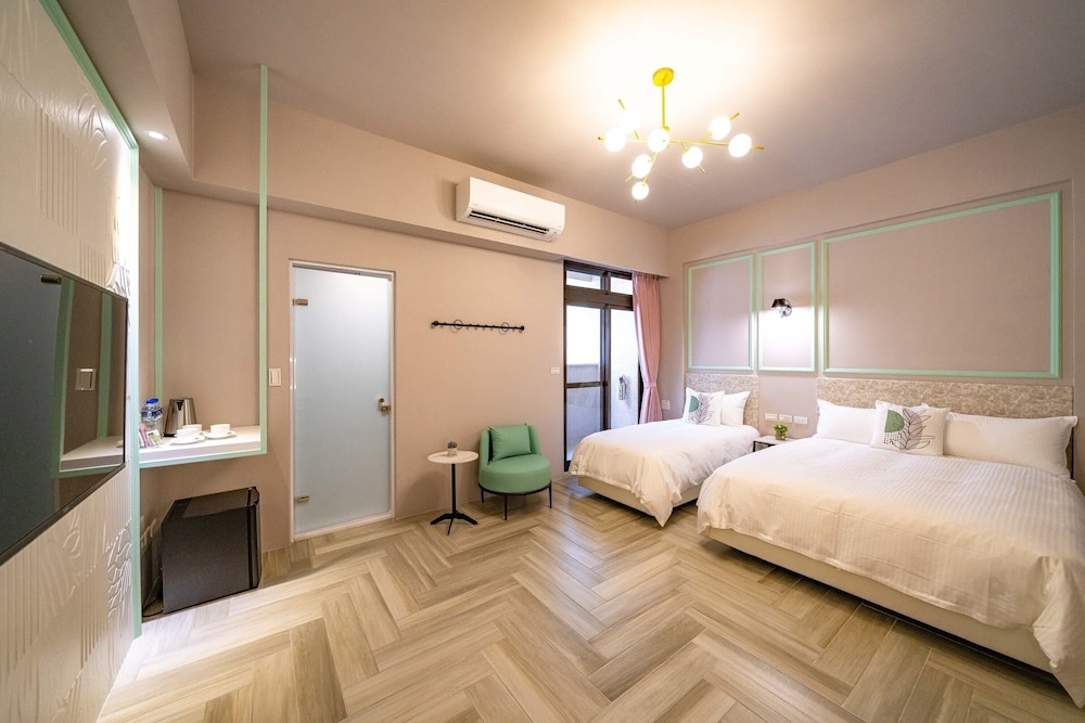 Elite Triple Room, Balcony photo 2