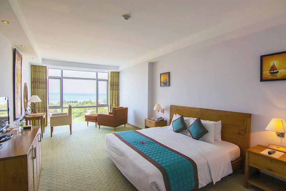 Deluxe Room, 1 Bedroom, City View photo 3