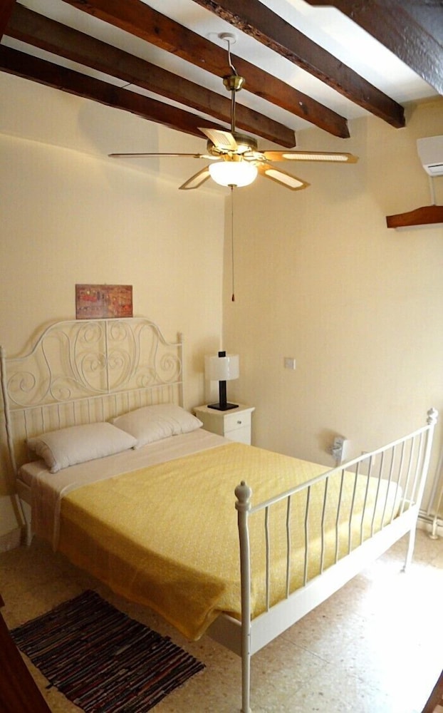 Cottage photo 1