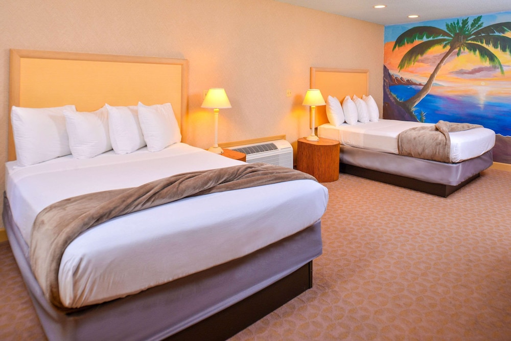 Suite, Multiple Beds, Non Smoking (Theme Room) photo 2