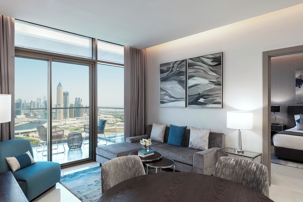 2 Bedroom Panorama View photo 3