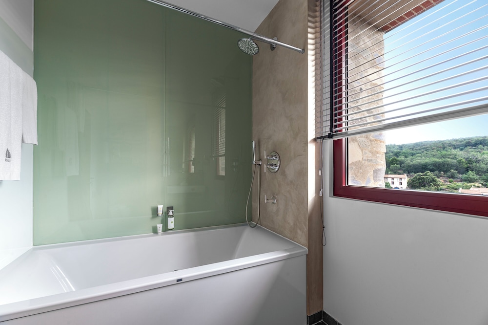 Family Room, Terrace - Photo 4
