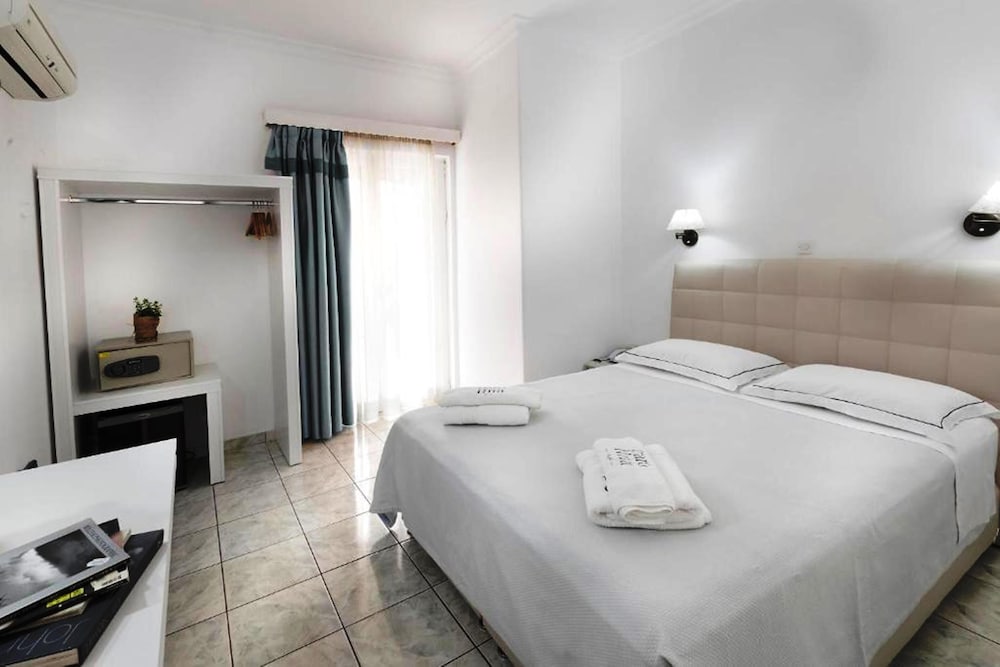 Basic Single Room, 1 Bedroom photo 2