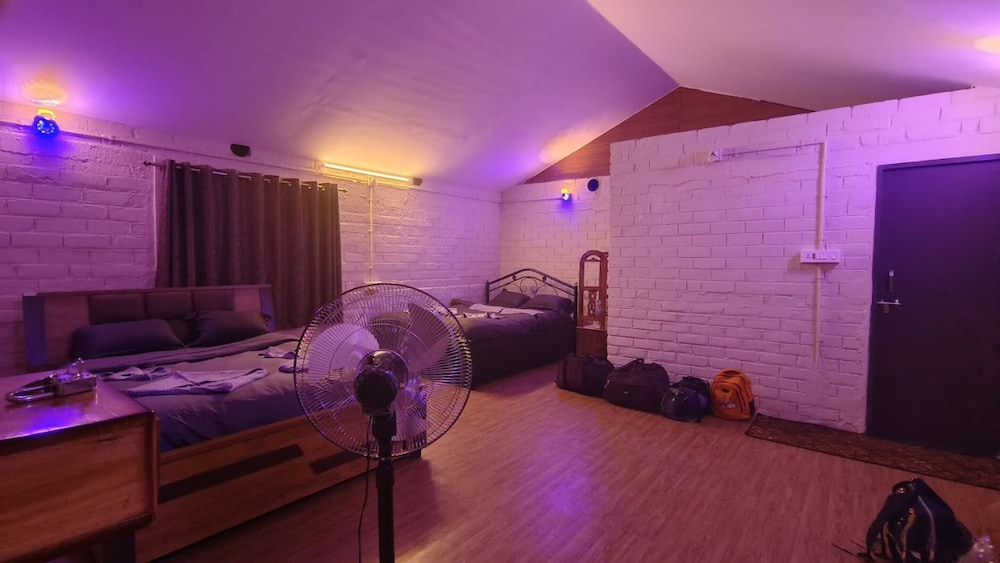 Premium Double Room photo 2