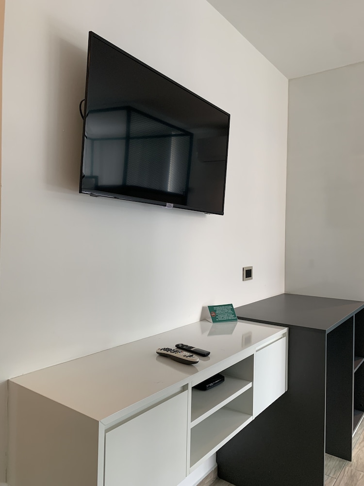 City Room, Multiple Beds