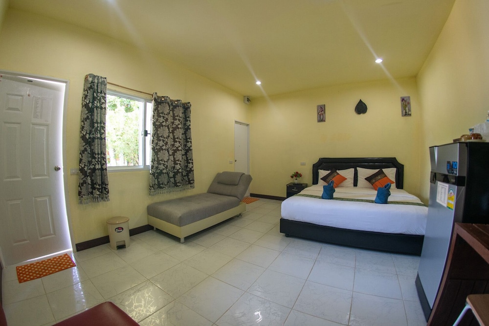 Superior Double Room, 1 Double Bed with Sofa bed, Garden View photo 1
