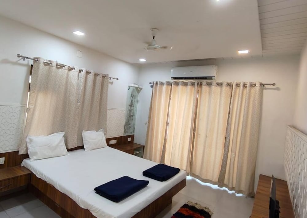 Standard Villa