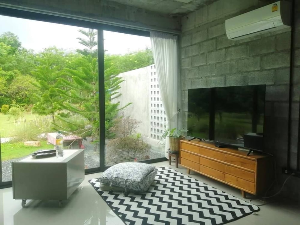 Design Double Or Twin Room, 1 Bedroom, Patio, Garden Area photo 3