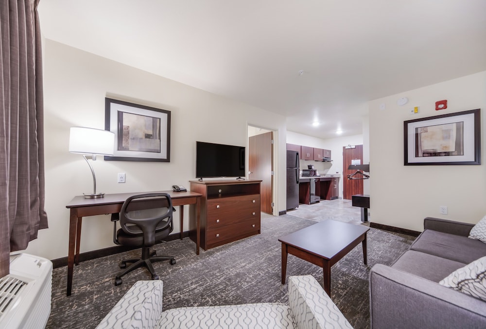 Suite, 1 King Bed with Sofa bed, Accessible, Non Smoking (Mobility, Roll-In Shower) - Photo 1
