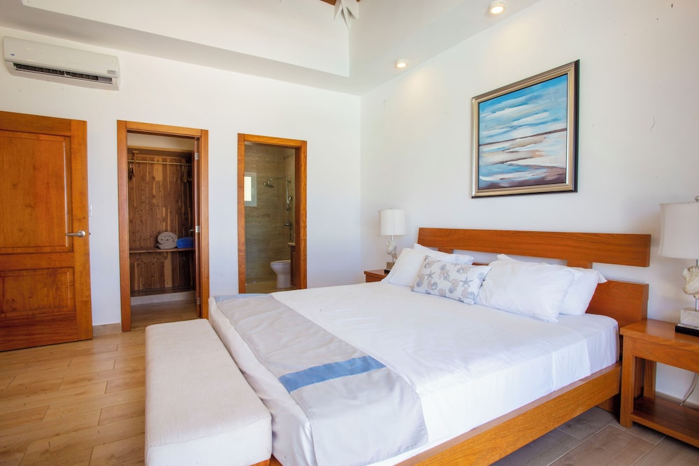3 bedroom ocean front villa