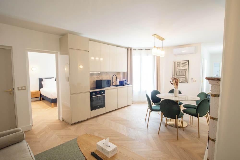 Family Apartment photo 1