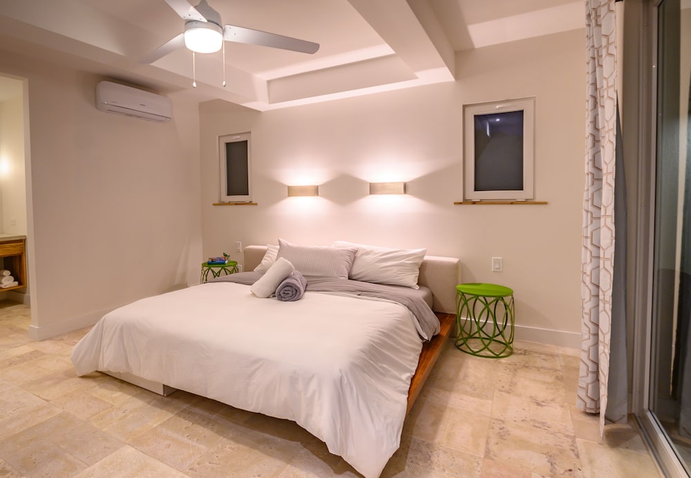 Luxury Villa, 4 Bedrooms, Private Pool, Ocean View photo 1