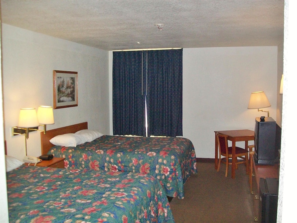 Room, 2 Queen Beds, Accessible, Non Smoking photo 3