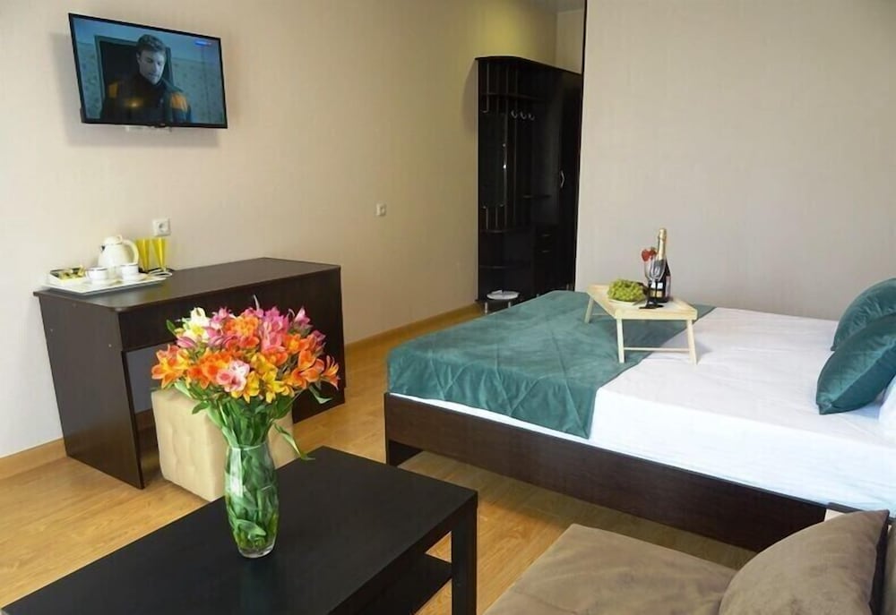 Suite, Balcony (Quadruple) photo 1
