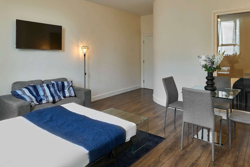 Host Stay Three Graces Getaway, Photo 19