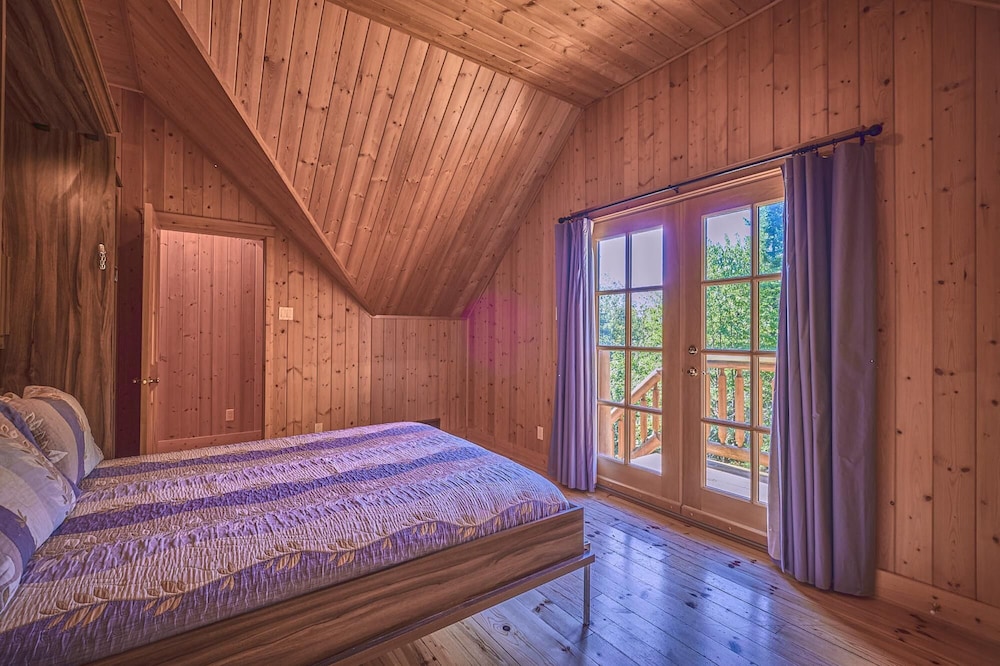 Executive Plus 44 - Majestic log Chalet With hot tub Sauna Heated Pool and Close to Activities, Kuva 30
