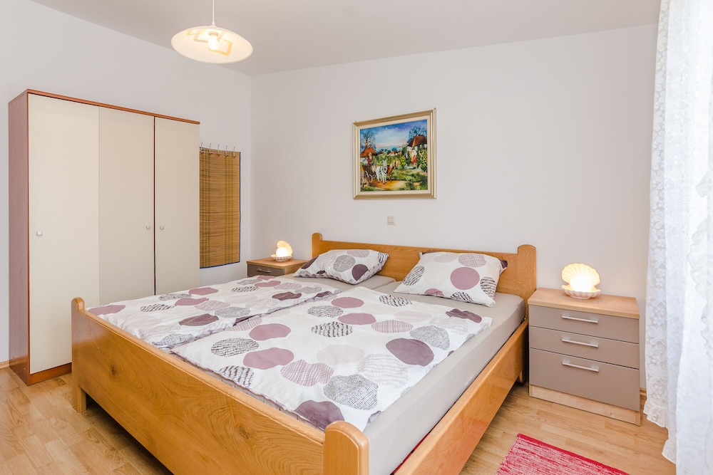 Economy Apartment