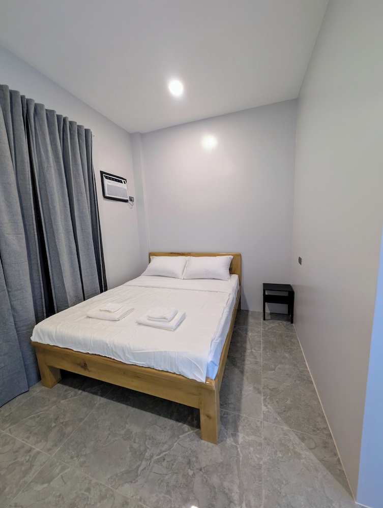 Basic Single Room