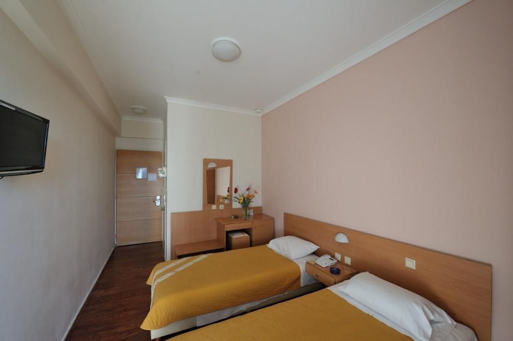 Triple Room, Sea View - Photo 1