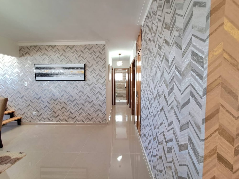 Apartment, 4 Bedrooms, Accessible, Smoking photo 1