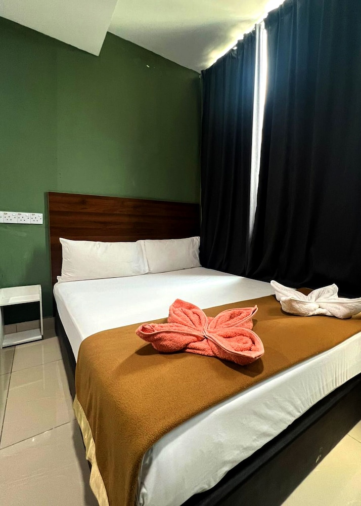 Business Double Room - Photo 9