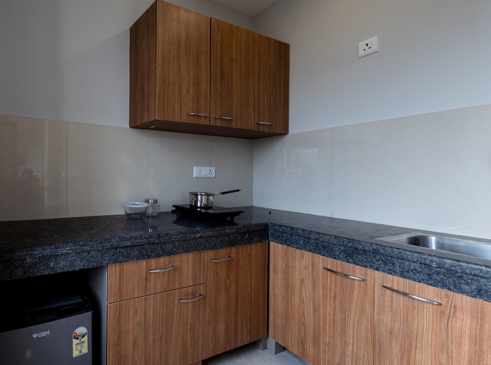 Classic Studio Apartment - Photo 4