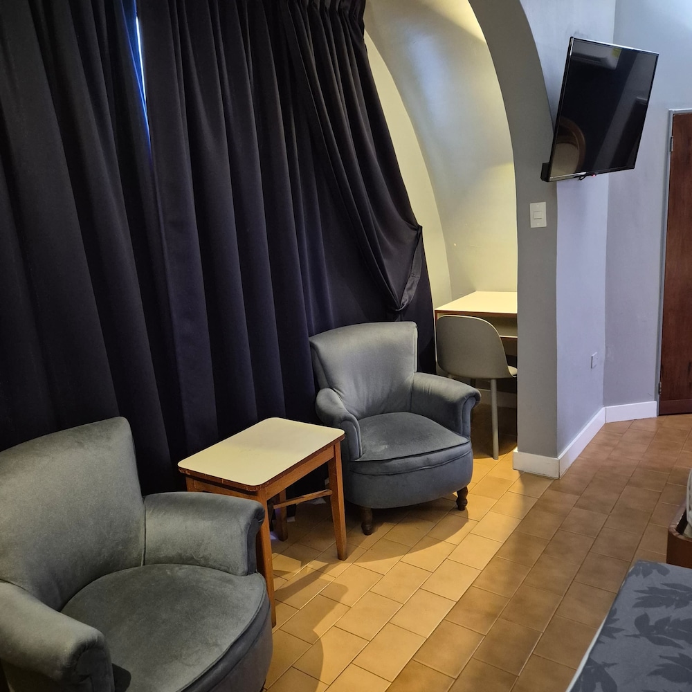 Deluxe Quadruple Room photo 3