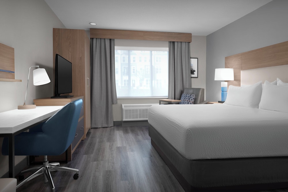 Studio Suite, 1 King Bed, Accessible (Communications) - Photo 3