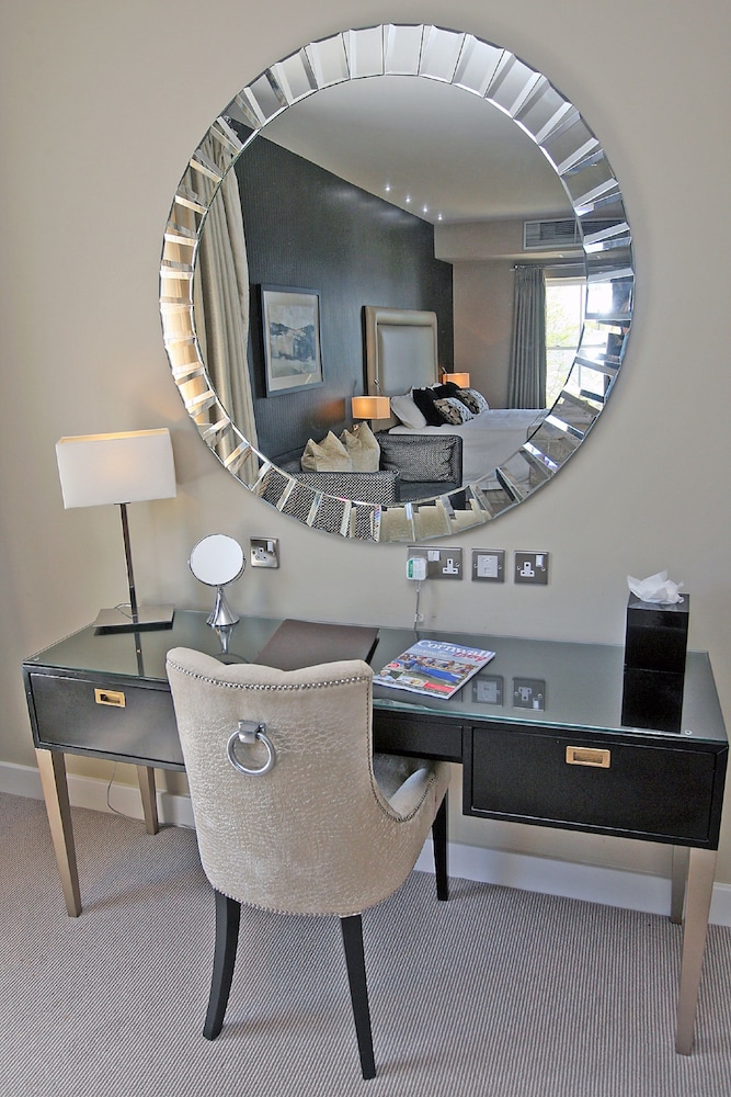 Room 8 photo 2
