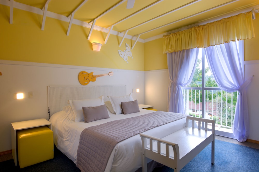 Double Room, Bathtub
