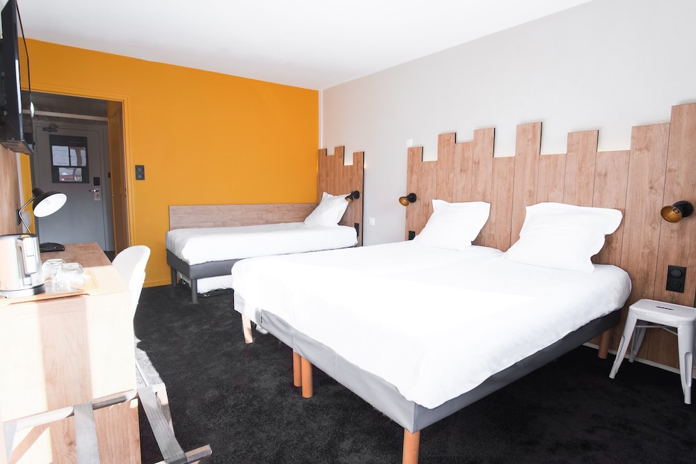 Premium Triple Room, Non Smoking, Balcony photo 1