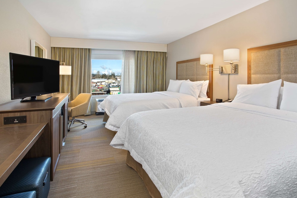 Room, 2 Queen Beds, Accessible, Non Smoking (Hearing) photo 1