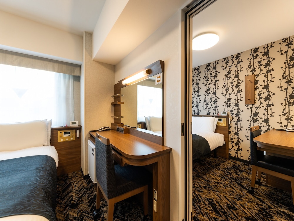 Connecting Rooms (For 4 Adult), Non Smoking photo 1