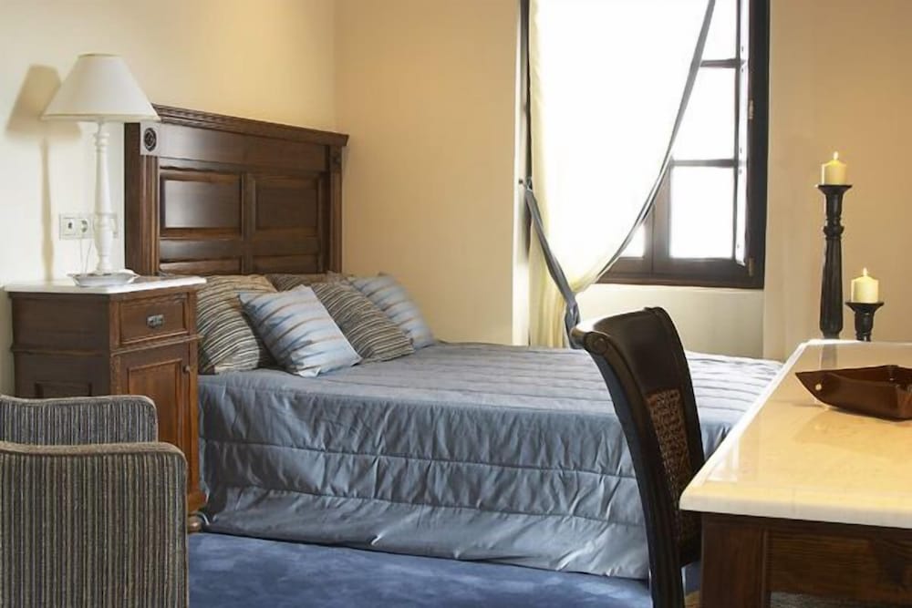 Suite, Mountain View photo 1